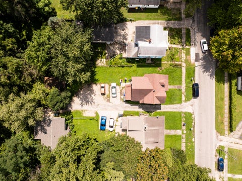 Tiny photo for 1112-1114 N Elm Street, Muncie, IN 47303 (MLS # 202635206)