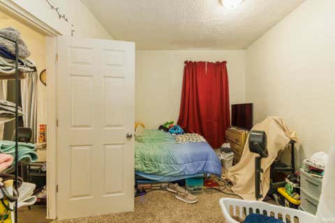 Tiny photo for 1112-1114 N Elm Street, Muncie, IN 47303 (MLS # 202635206)