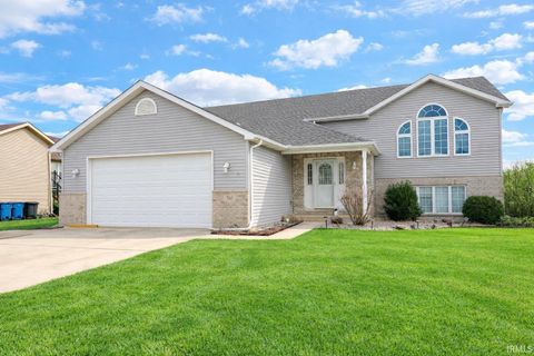 Photo of 763 Longwood Drive, Lowell, IN 46356 (MLS # 202608812)