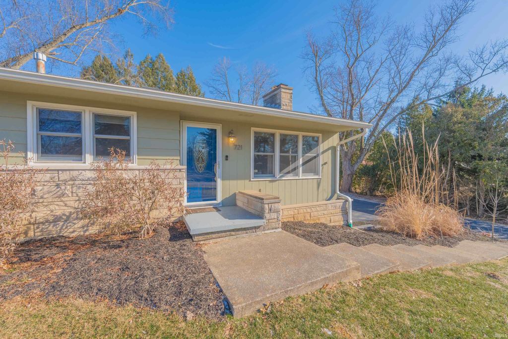 Photo of 721 S Pleasant Ridge Road, Bloomington, IN 47401 (MLS # 202603173)