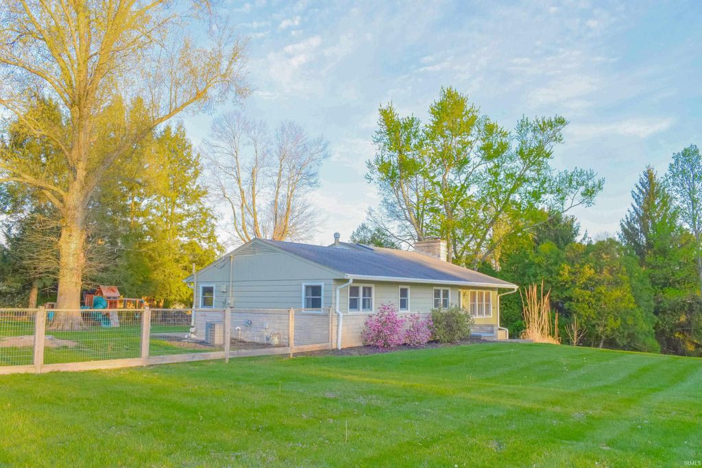 Photo of 721 S Pleasant Ridge Road, Bloomington, IN 47401 (MLS # 202603173)