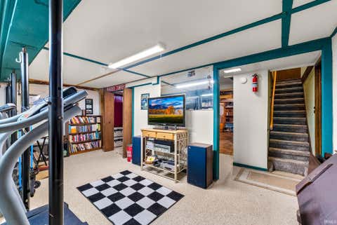 Tiny photo for 5521 N Fish Hatchery Road, Columbia City, IN 46725 (MLS # 202613687)