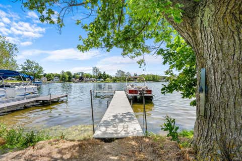Tiny photo for 5521 N Fish Hatchery Road, Columbia City, IN 46725 (MLS # 202613687)