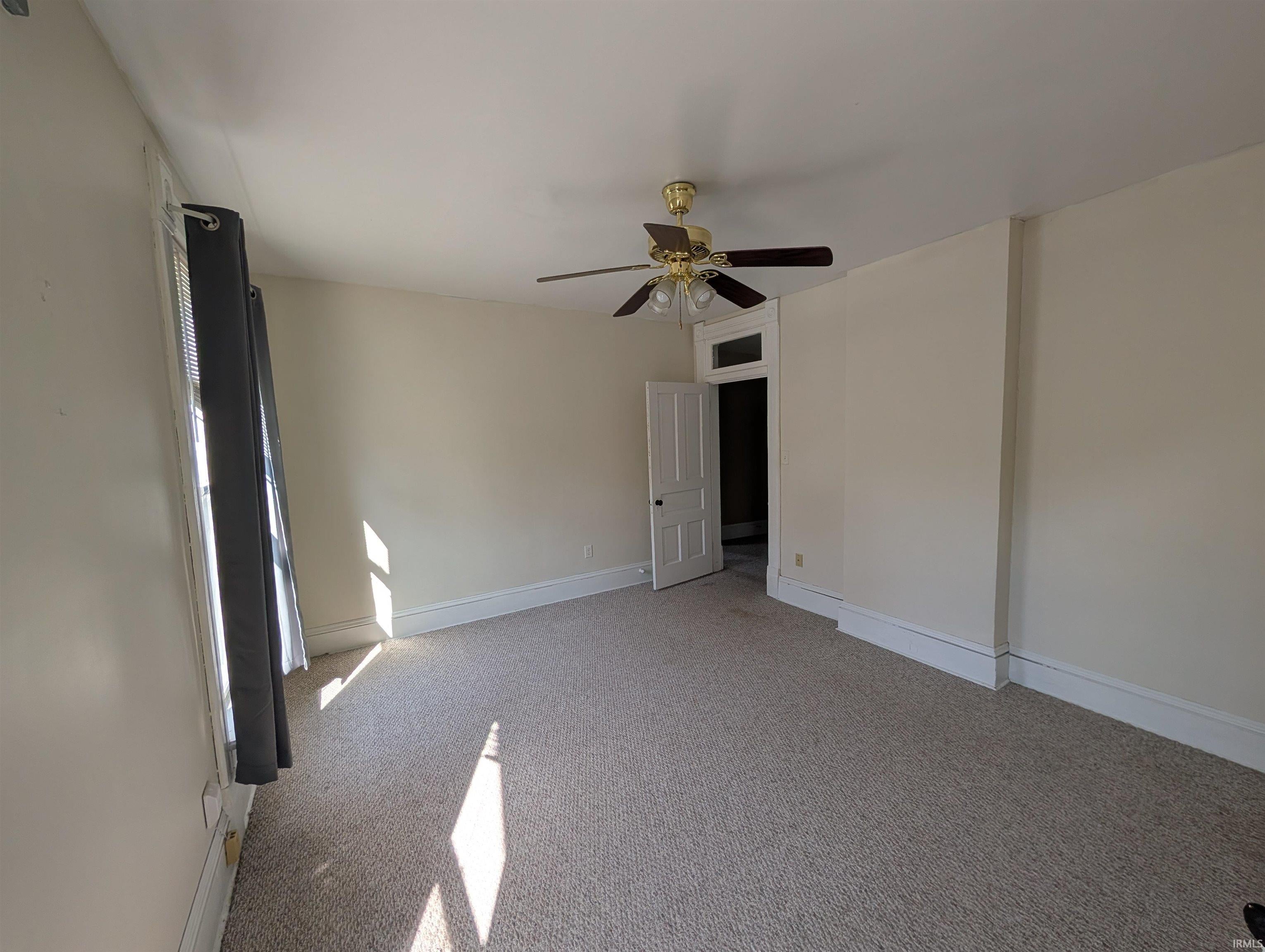 853 E Walnut Street