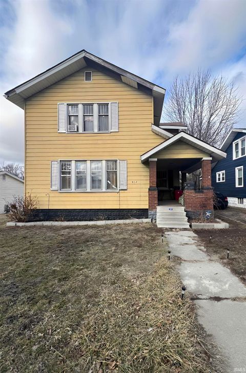 Photo of 932 E Mulberry Street, Kokomo, IN 46901 (MLS # 202606377)