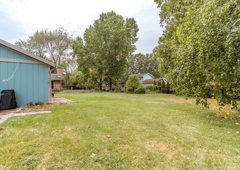 Tiny photo for 51843 Trowbridge Lane, South Bend, IN 46637 (MLS # 202538442)