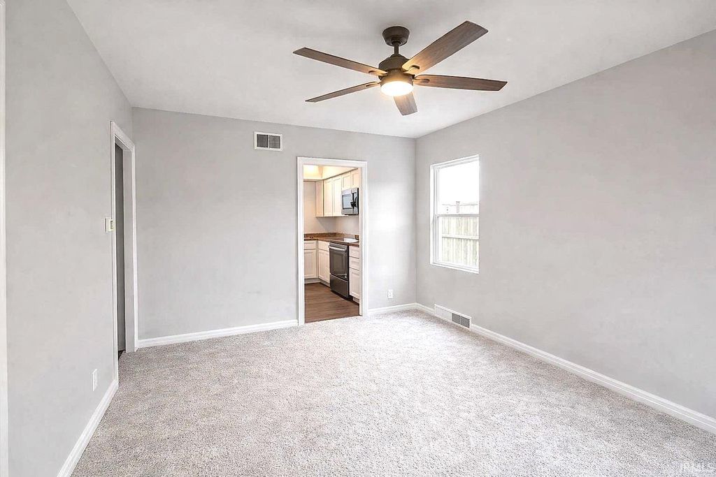 Photo of 504 E Negley Avenue, Evansville, IN 47711 (MLS # 202601847)