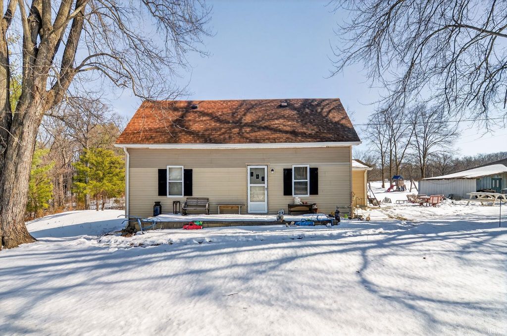 Photo of 6022 N State Road, Linton, IN 47441 (MLS # 202603701)