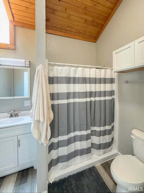 Tiny photo for 1012 CHIPPEWA Lane, Kokomo, IN 46902 (MLS # 202631404)