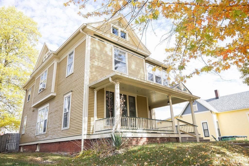 Photo of 616 E Charles Street, Muncie, IN 47305 (MLS # 202546036)