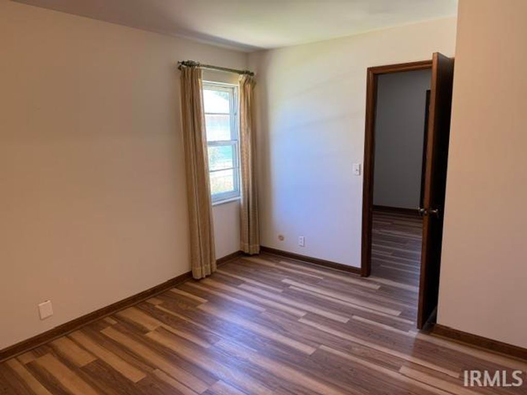 Photo of 1424 Continental Drive, Evansville, IN 47715 (MLS # 202618090)