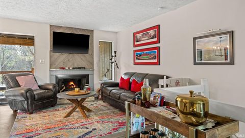 Photo of 9006 Pointe Ridge Lane #4, Bloomington, IN 47401 (MLS # 202613718)