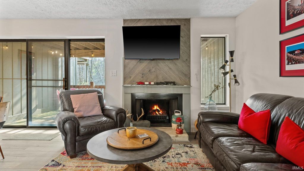 Photo of 9006 Pointe Ridge Lane #4, Bloomington, IN 47401 (MLS # 202613718)