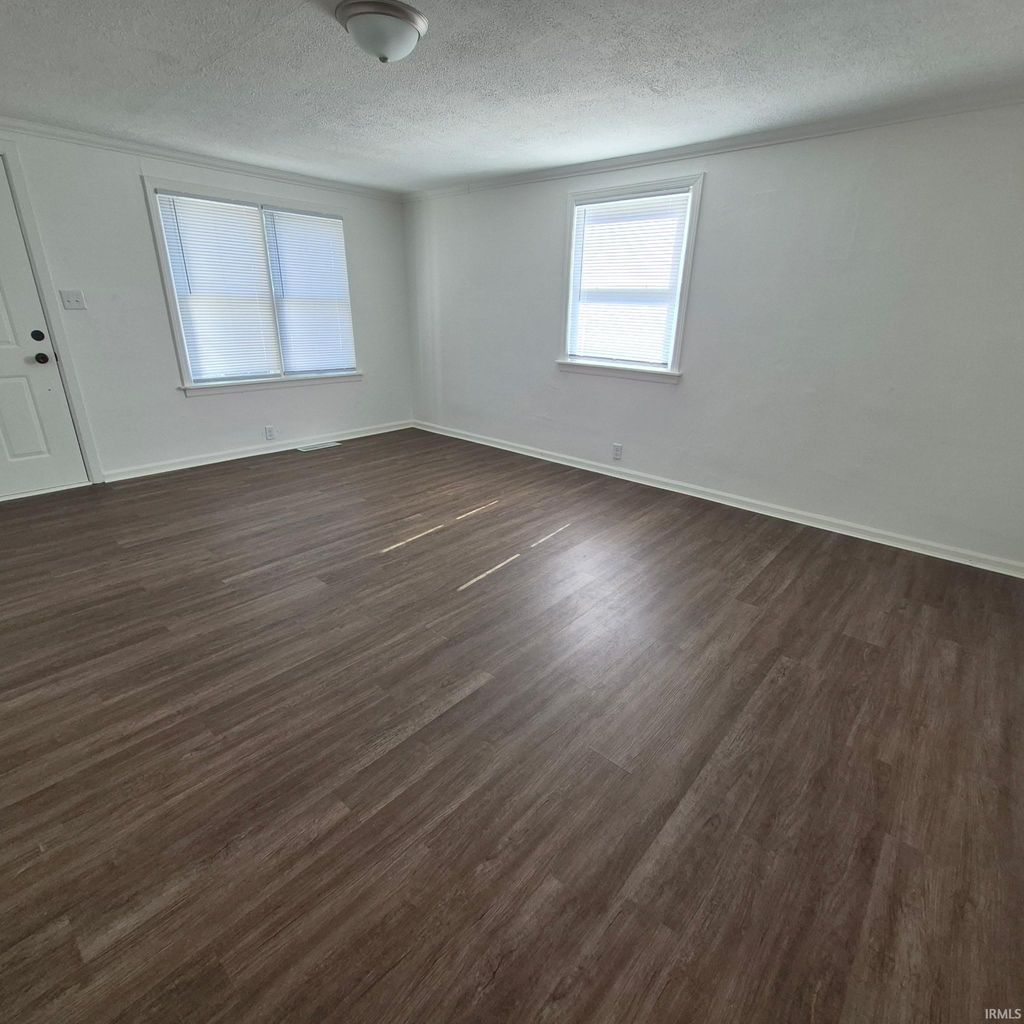 Photo of 3425 S Dayton Avenue, Muncie, IN 47302 (MLS # 202539010)