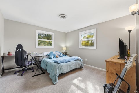 Tiny photo for 4110 Thorton Drive, Fort Wayne, IN 46815 (MLS # 202643731)