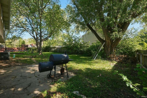 Tiny photo for 4110 Thorton Drive, Fort Wayne, IN 46815 (MLS # 202643731)