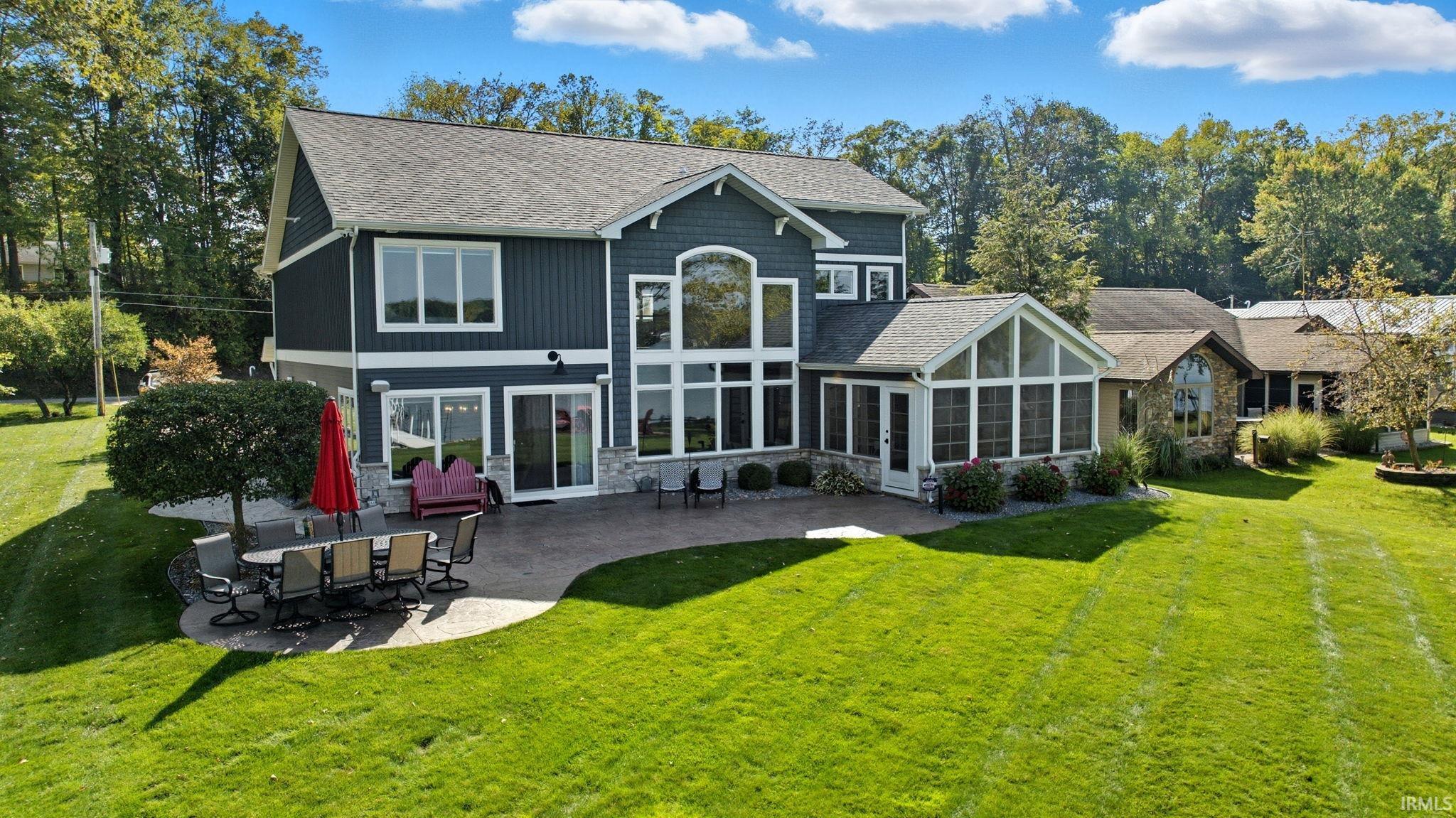 Wolcottville, Indiana 46795, United States, 6 Bedrooms Bedrooms, ,5 BathroomsBathrooms,Residential,Active,222171