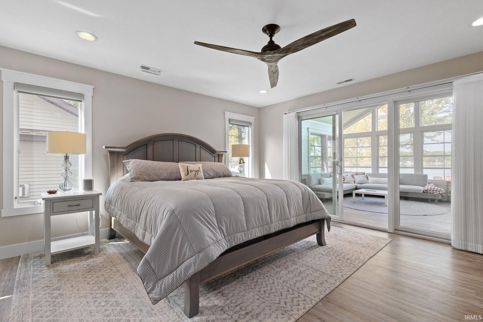 Wolcottville, Indiana 46795, United States, 6 Bedrooms Bedrooms, ,5 BathroomsBathrooms,Residential,Active,222171