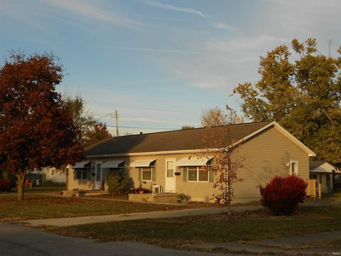 Photo of 553 & 555 May Street #2, Peru, IN 46970 (MLS # 202547892)