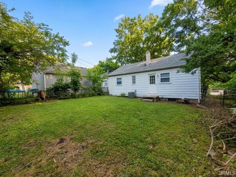 Tiny photo for 1107 Wayne Terrace, Lafayette, IN 47904 (MLS # 202622350)