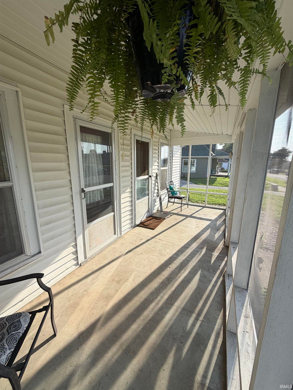 Photo of 255 E Mechanic Street, Bloomfield, IN 47424 (MLS # 202625982)