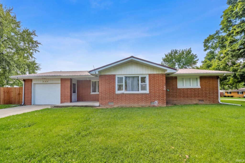 Photo of 305 N Ellis Road, Muncie, IN 47303 (MLS # 202633787)