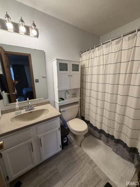 Tiny photo for 1921 W Misty Autumn Court, Kokomo, IN 46901 (MLS # 202626758)