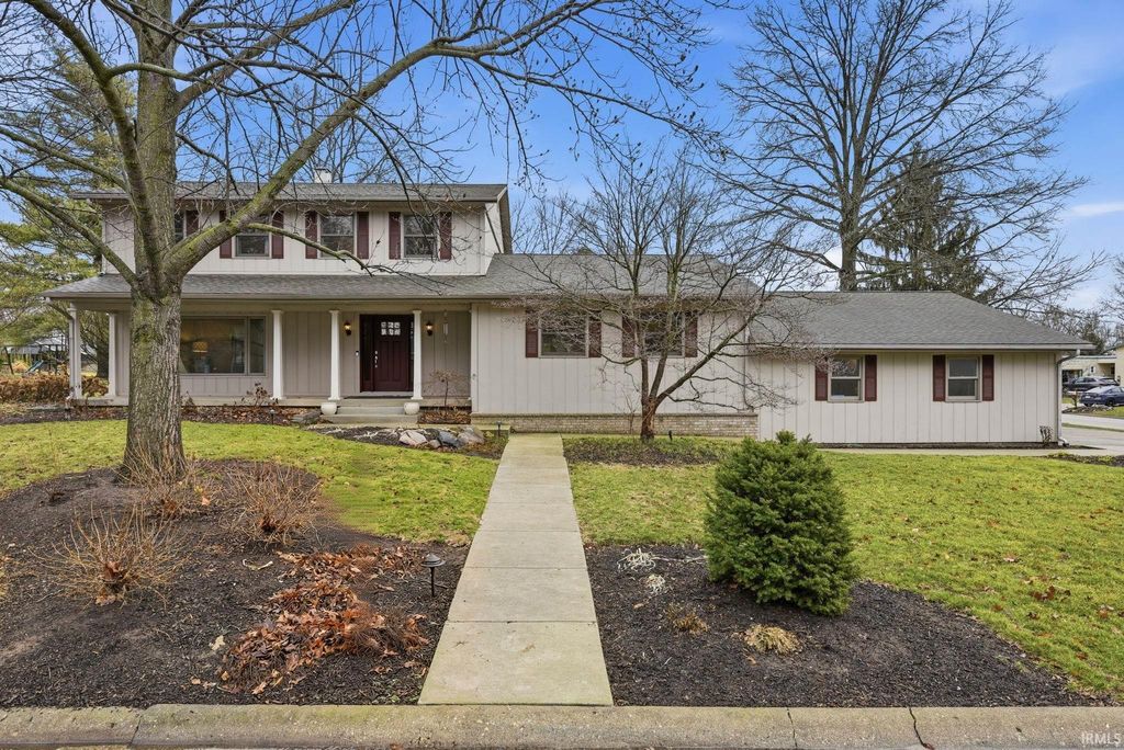 Photo of 3526 Canterbury Court, Lafayette, IN 47909 (MLS # 202607719)