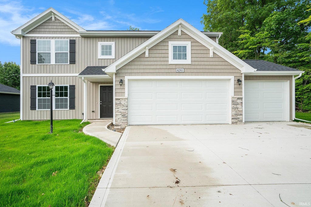 Photo of 902 Breezewood Drive, Lakeville, IN 46536 (MLS # 202635970)