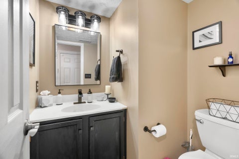 Tiny photo for 1629 Tabor Court, Lafayette, IN 47909 (MLS # 202636793)