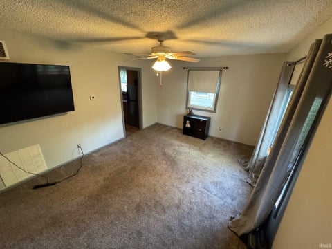 Tiny photo for 605 W 9th Street, Rochester, IN 46975 (MLS # 202643105)