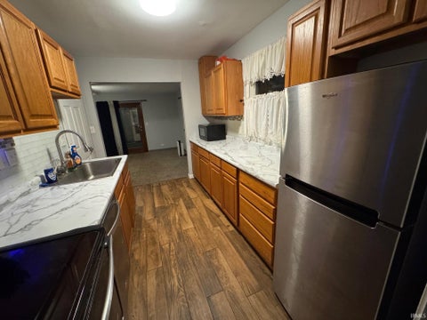 Tiny photo for 605 W 9th Street, Rochester, IN 46975 (MLS # 202643105)