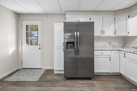 Tiny photo for 2541 Edgelea Drive, Lafayette, IN 47909 (MLS # 202547575)