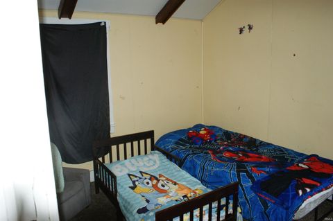 Tiny photo for 415 W Broadway Street, Kokomo, IN 46901 (MLS # 202611936)