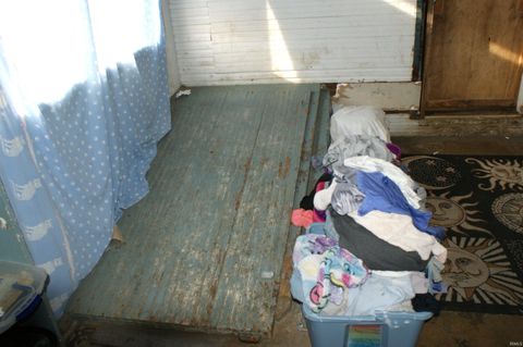 Tiny photo for 415 W Broadway Street, Kokomo, IN 46901 (MLS # 202611936)