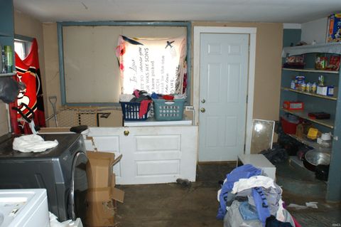 Tiny photo for 415 W Broadway Street, Kokomo, IN 46901 (MLS # 202611936)