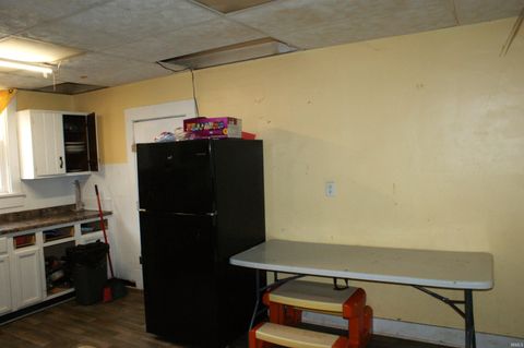 Tiny photo for 415 W Broadway Street, Kokomo, IN 46901 (MLS # 202611936)