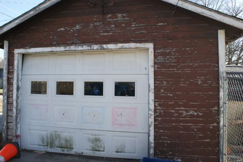 Tiny photo for 415 W Broadway Street, Kokomo, IN 46901 (MLS # 202611936)