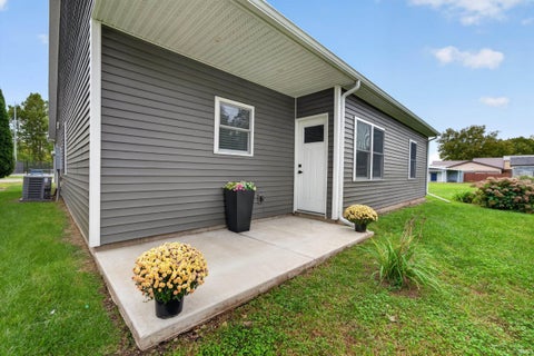 Tiny photo for 302 W Canal Street, Peru, IN 46970 (MLS # 202642547)