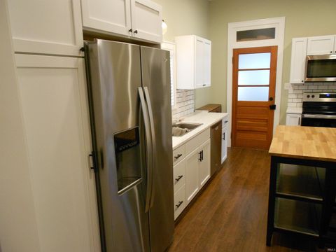 Tiny photo for 433 E Main St, Peru, IN 46970 (MLS # 202541477)