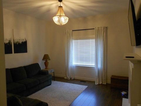 Tiny photo for 433 E Main St, Peru, IN 46970 (MLS # 202541477)