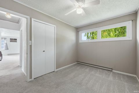 Tiny photo for 1610 Hillside Avenue, Fort Wayne, IN 46805 (MLS # 202618358)