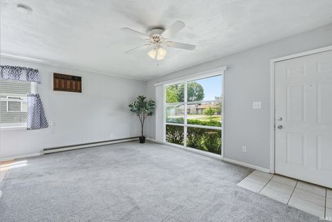 Tiny photo for 1610 Hillside Avenue, Fort Wayne, IN 46805 (MLS # 202618358)