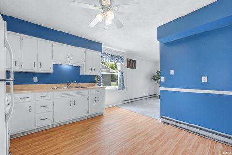 Tiny photo for 1610 Hillside Avenue, Fort Wayne, IN 46805 (MLS # 202618358)