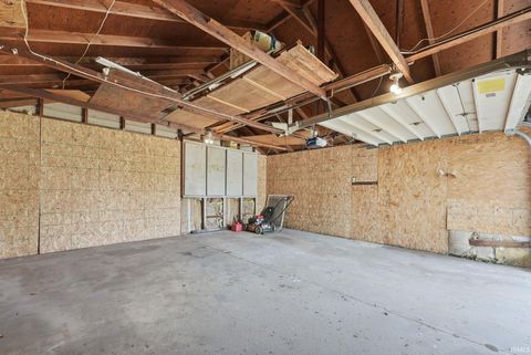 Tiny photo for 1610 Hillside Avenue, Fort Wayne, IN 46805 (MLS # 202618358)