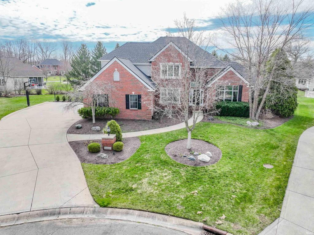 Photo of 11201 Bay Pines Court, Fort Wayne, IN 46814 (MLS # 202612475)