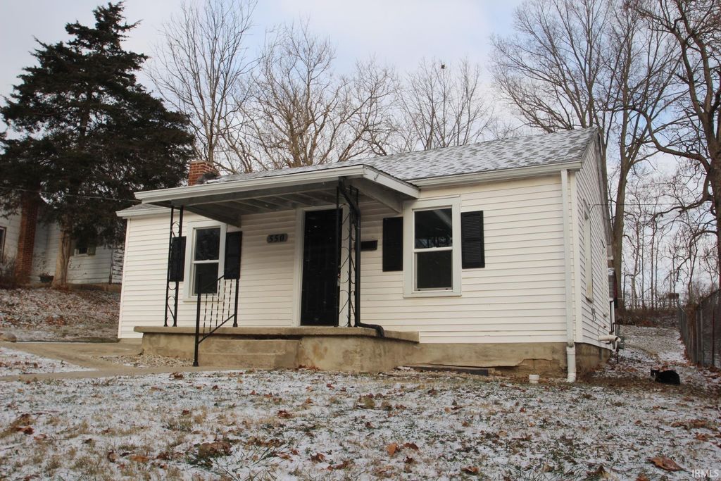 Photo of 550 Elm Street, Wabash, IN 46992 (MLS # 202549842)
