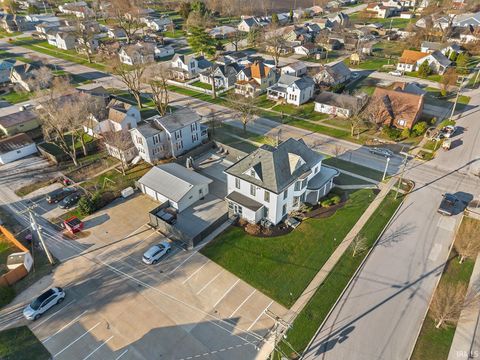 Tiny photo for 400 S Prairie Street, Brookston, IN 47923 (MLS # 202608931)