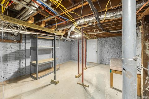 Tiny photo for 400 S Prairie Street, Brookston, IN 47923 (MLS # 202608931)