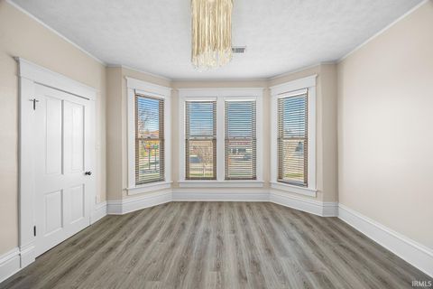 Tiny photo for 400 S Prairie Street, Brookston, IN 47923 (MLS # 202608931)